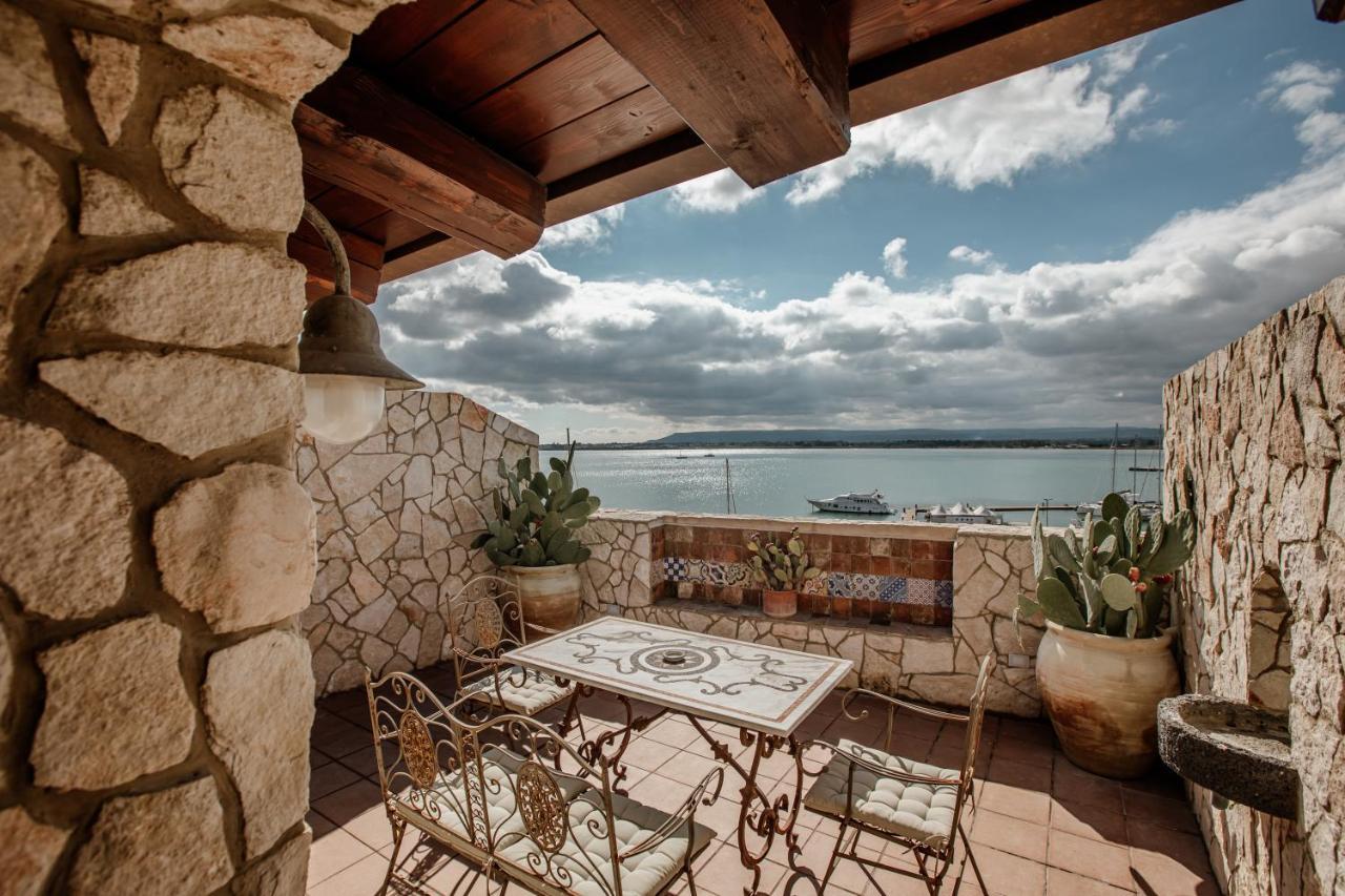 Palazzo Giunta - Porta Marina Ortigia Bed & Breakfast Syracuse Ngoại thất bức ảnh