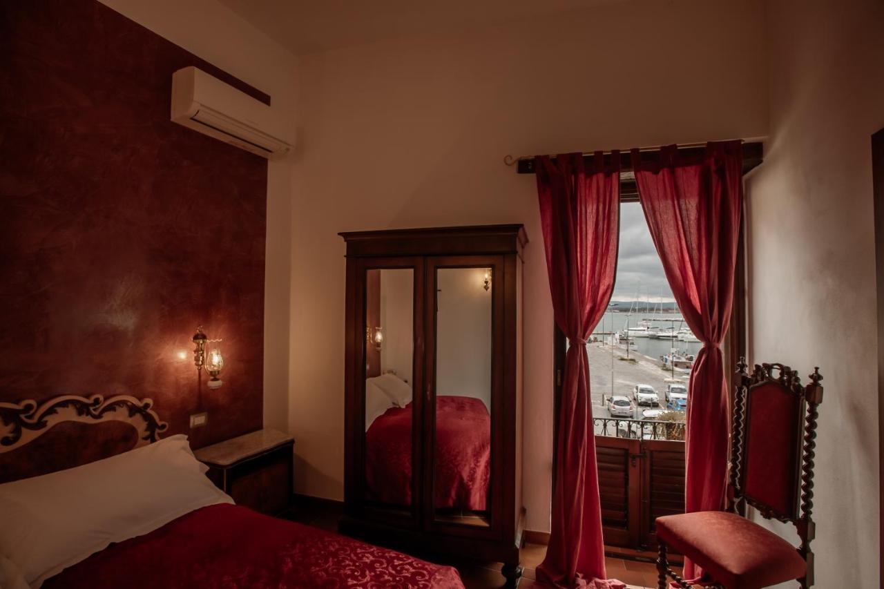 Palazzo Giunta - Porta Marina Ortigia Bed & Breakfast Syracuse Ngoại thất bức ảnh