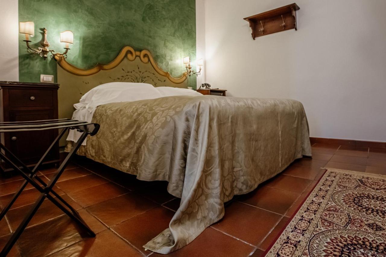 Palazzo Giunta - Porta Marina Ortigia Bed & Breakfast Syracuse Ngoại thất bức ảnh