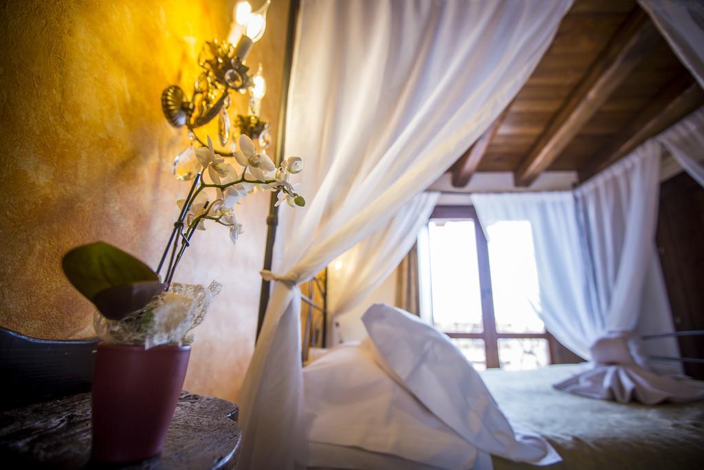 Palazzo Giunta - Porta Marina Ortigia Bed & Breakfast Syracuse Ngoại thất bức ảnh