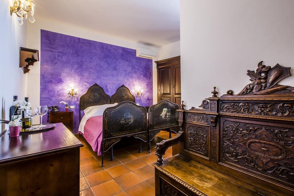 Palazzo Giunta - Porta Marina Ortigia Bed & Breakfast Syracuse Ngoại thất bức ảnh